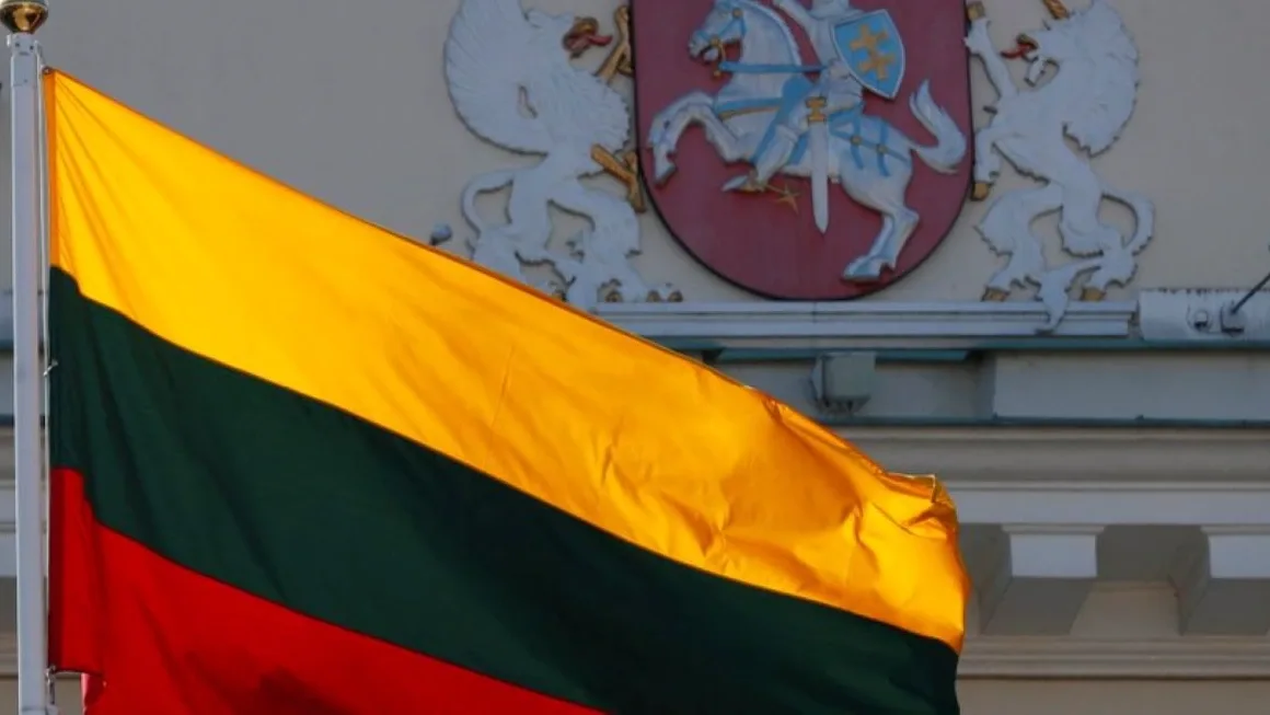 Drónincidens, litván zászló