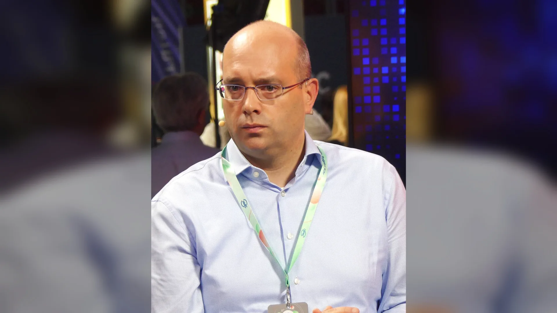 Mráz Ágoston Sámuel, a Nézőpont Intézet igazgatója egy rendezvényen.